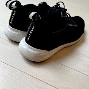 Women’s Cole Haan Zerogrand Fashion Sneakers. Size 8.5